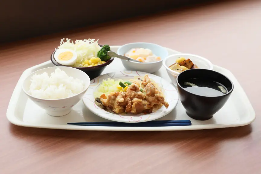 社員食堂のメニュー