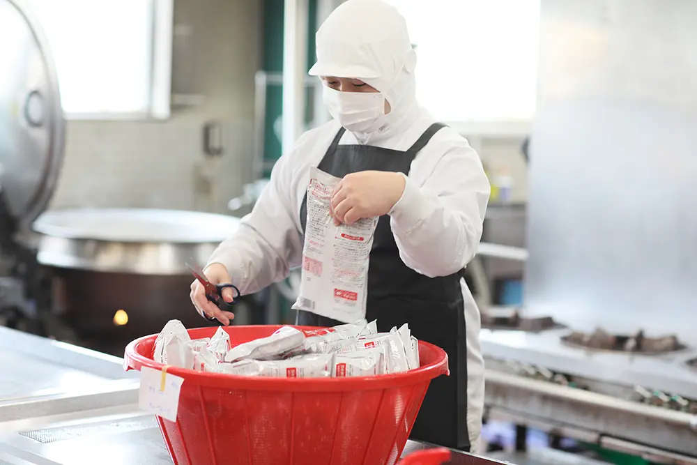 工場長の仕事風景