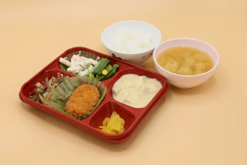 社員食堂のメニュー