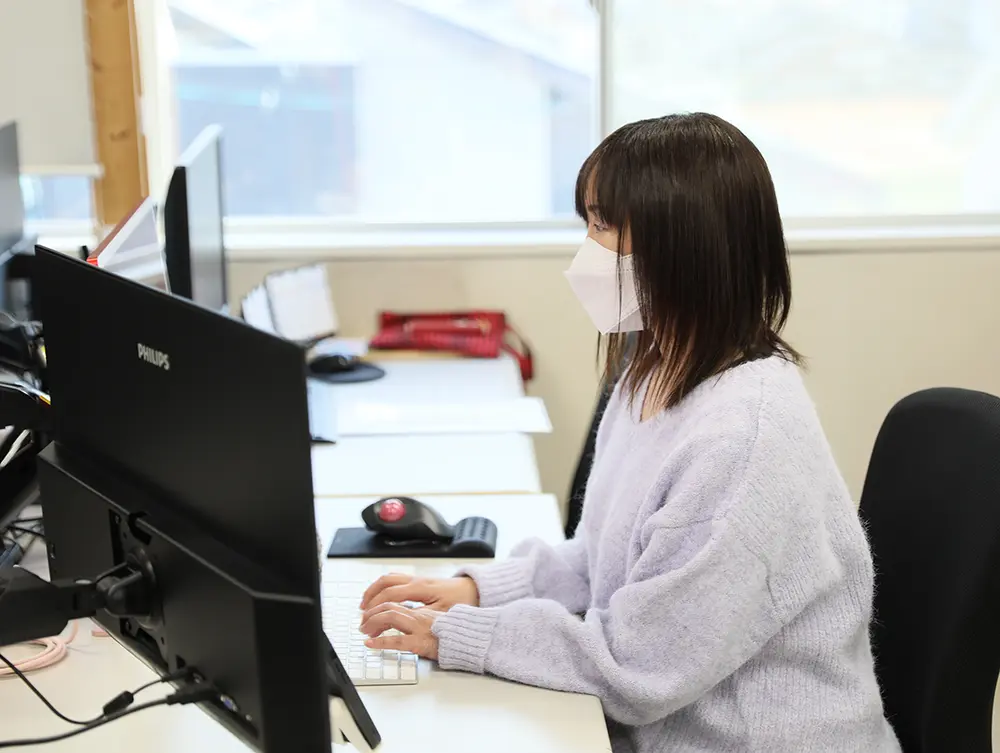 経営管理部（総務・データ管理・経理）